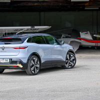 Renault megane e-tech iconic EV60 160 kW - test 2022