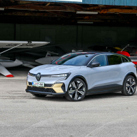 Renault megane e-tech iconic EV60 160 kW - test 2022