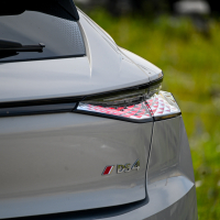 DS 4 e-tense 225 EAT8 performance line plus - test 2022