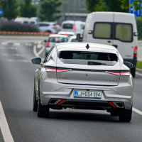 DS 4 e-tense 225 EAT8 performance line plus - test 2022