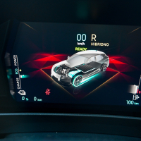 DS 4 e-tense 225 EAT8 performance line plus - test 2022