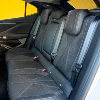 DS 4 e-tense 225 EAT8 performance line plus - test 2022