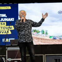 Sprejem Tima Gajserja na Trgu svobode