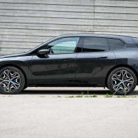 BMW iX xDrive40 - test 2022
