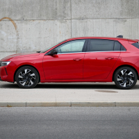 Opel astra 1,2 turbo elegance AT8 - test 2022
