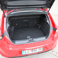 Opel astra 1,2 turbo elegance AT8 - test 2022