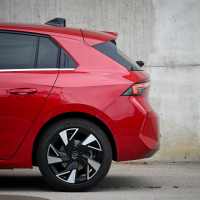 Opel astra 1,2 turbo elegance AT8 - test 2022
