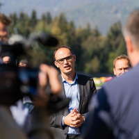 AMZS s kandidati za predsednika republike o trajnostni mobilnosti