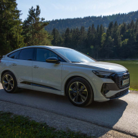 Audi Q4 50 e-tron quattro sportback - test 2022