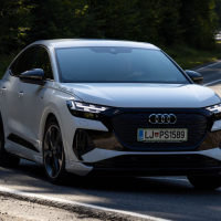 Audi Q4 50 e-tron quattro sportback - test 2022