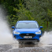 Ford focus karavan 1.0 ecoboost hybrid 92 kW mHEV active X - test 2022