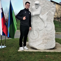 Skulptura Pečke Gajser