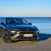 Citroen C5 X 225 S&S ë-EAT8 hybrid shine pack - test 2022