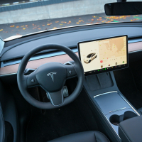 Tesla model Y AWD performance - test 2022