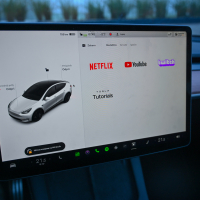 Tesla model Y AWD performance - test 2022