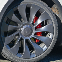 Tesla model Y AWD performance - test 2022