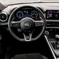 Alfa romeo tonale - testni dan Slovenski avto leta 2023