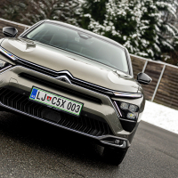 Citroen C5 X - testni dan Slovenski avto leta 2023