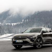 Citroen C5 X - testni dan Slovenski avto leta 2023