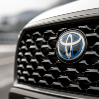 Toyota corolla cross - testni dan Slovenski avto leta 2023