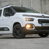 Citroen berlingo blueHDI 100 shine BVM6 N1 - test 2022