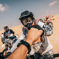 Simon Marčič v cilju 45. relija Dakar
