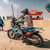 Simon Marčič v cilju 45. relija Dakar