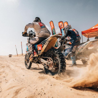 Simon Marčič v cilju 45. relija Dakar