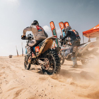Simon Marčič v cilju 45. relija Dakar