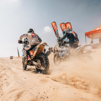 Simon Marčič v cilju 45. relija Dakar