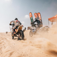 Simon Marčič v cilju 45. relija Dakar