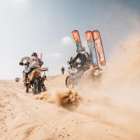 Simon Marčič v cilju 45. relija Dakar