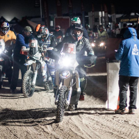 Simon Marčič v cilju 45. relija Dakar
