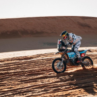 Simon Marčič v cilju 45. relija Dakar