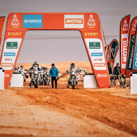 Simon Marčič v cilju 45. relija Dakar