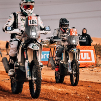 Simon Marčič v cilju 45. relija Dakar