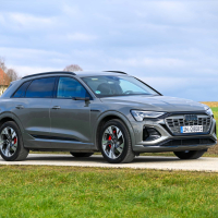 Audi Q8 e-tron - za volanom 2023