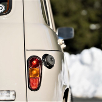 Katrca Renault 4 GTLJ Borut Pahor
