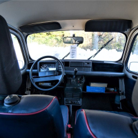 Katrca Renault 4 GTLJ Borut Pahor