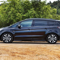 Ford S-max 2.5 duratec hybrid ST-line - test 2023