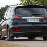 Ford S-max 2.5 duratec hybrid ST-line - test 2023