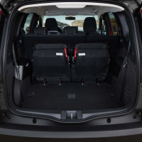 Dacia jogger hybrid 140 - Za volanom 2023