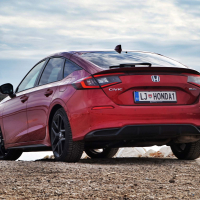 Honda civic 2.0 i-MMD hibrid sport - test 2023