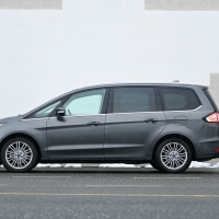 Ford galaxy V-line 2,5 duratec hybrid 140 kW FHEV - test 2023