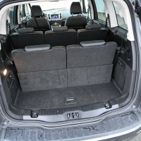 Ford galaxy V-line 2,5 duratec hybrid 140 kW FHEV - test 2023
