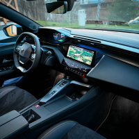 Peugeot 408 1,6 THP hybrid GT 225 e-EAT8 - test 2023