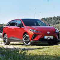 MG4 luxury - test 2023