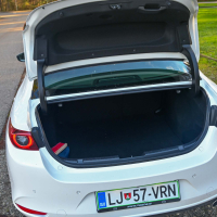 Mazda 3 e-skyactiv G 122 plus - test 2023