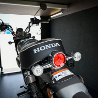 Honda motocikla za avtodom - na motorju 2023