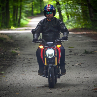 Honda motocikla za avtodom - na motorju 2023